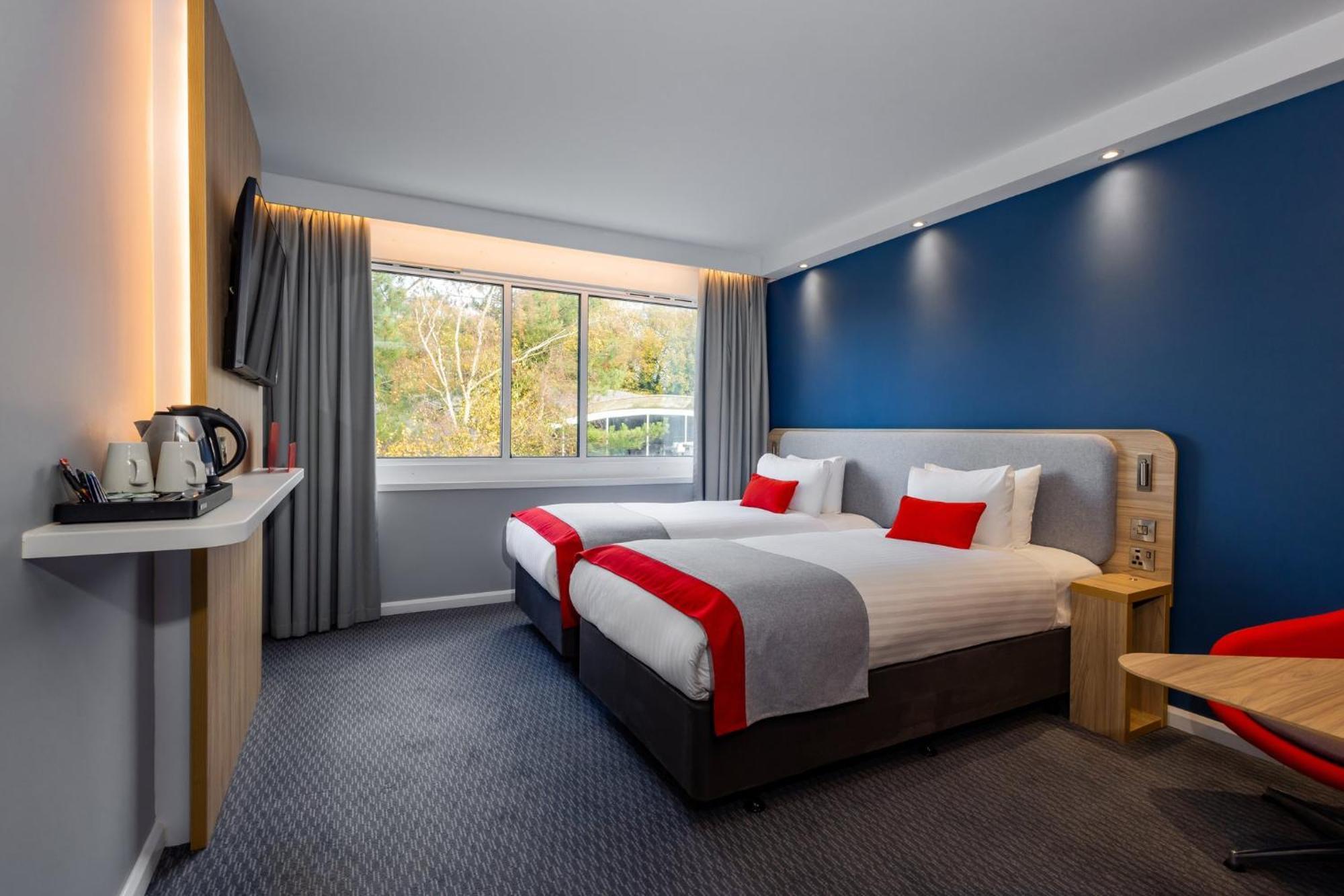 Holiday Inn Express Norwich By Ihg Drayton  Bagian luar foto