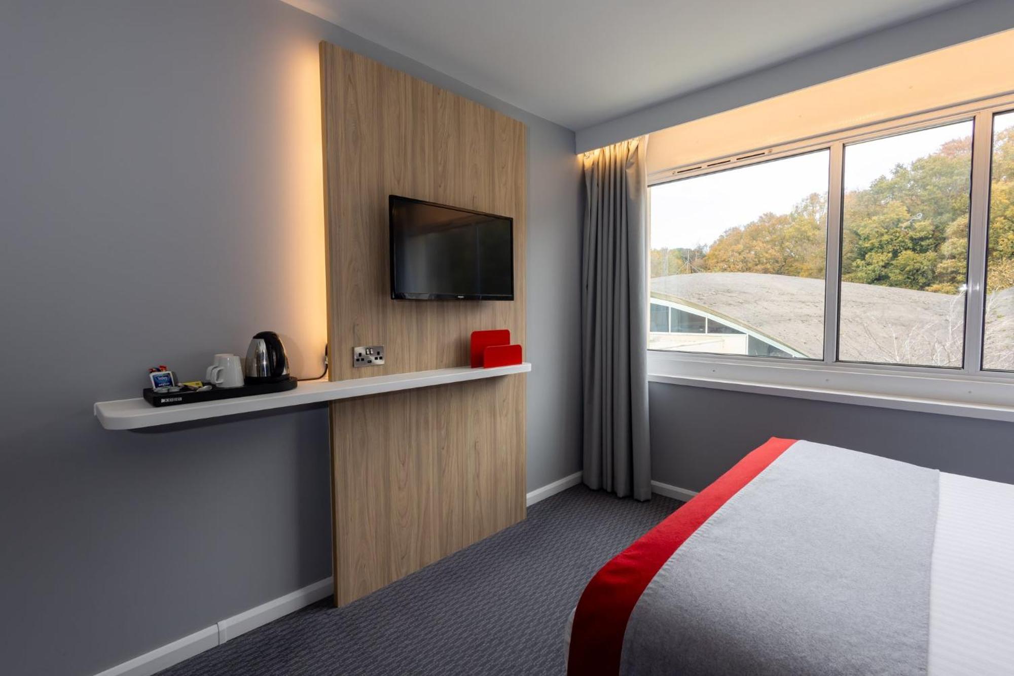 Holiday Inn Express Norwich By Ihg Drayton  Bagian luar foto