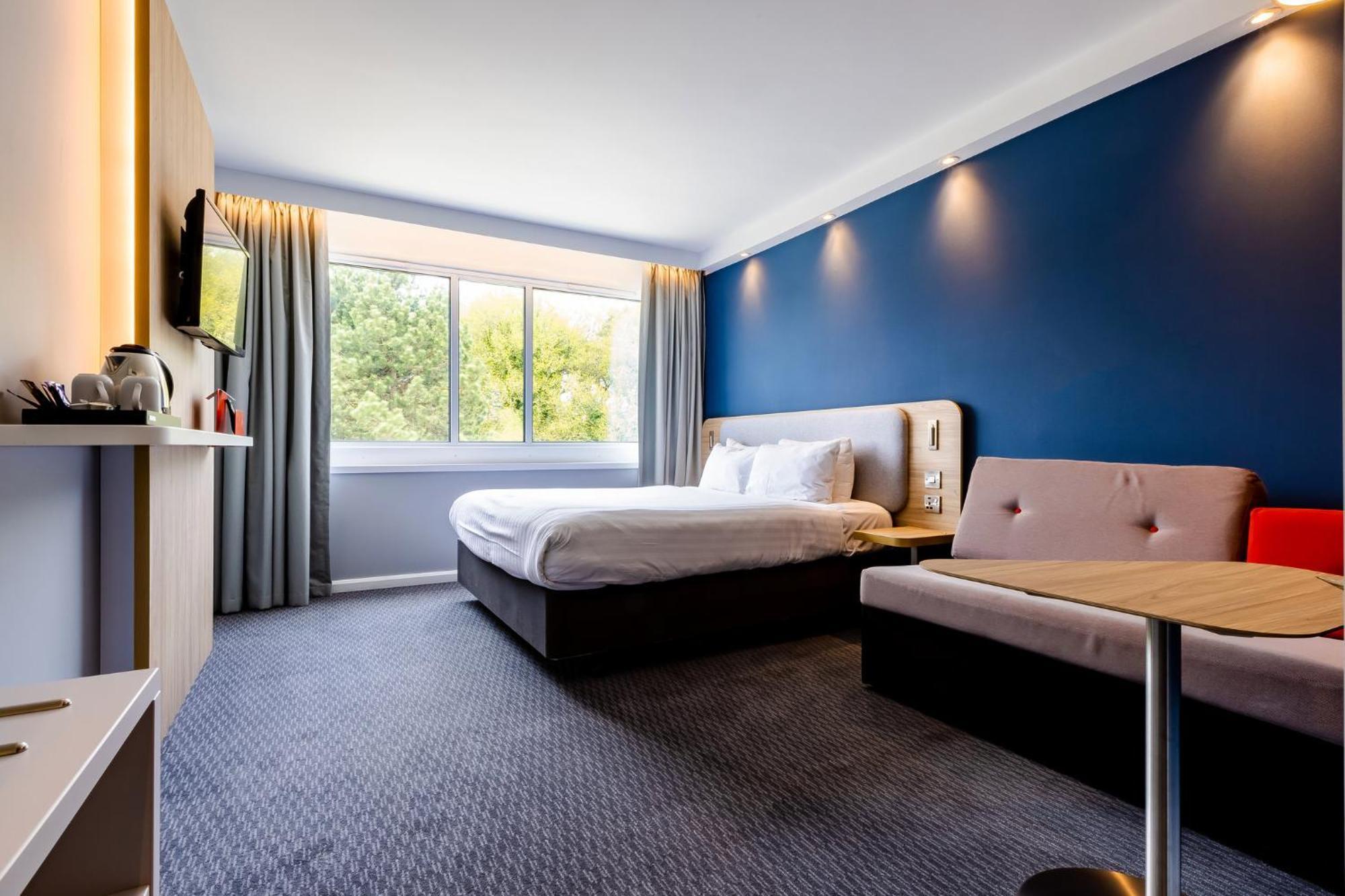 Holiday Inn Express Norwich By Ihg Drayton  Bagian luar foto