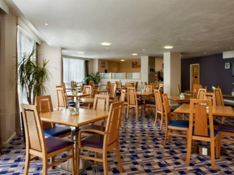 Holiday Inn Express Norwich By Ihg Drayton  Bagian luar foto