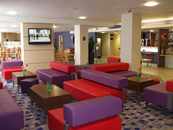 Holiday Inn Express Norwich By Ihg Drayton  Bagian luar foto